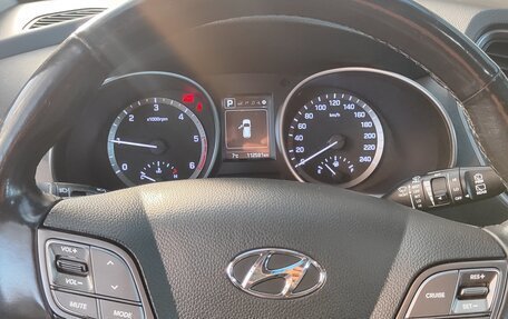 Hyundai Santa Fe III рестайлинг, 2016 год, 2 300 000 рублей, 20 фотография