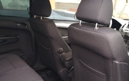 Opel Zafira B, 2013 год, 1 160 000 рублей, 14 фотография