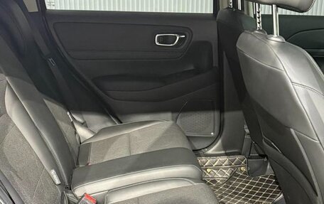 Honda Vezel, 2023 год, 1 830 000 рублей, 9 фотография