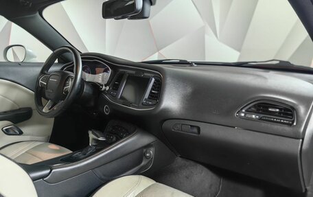 Dodge Challenger III рестайлинг 2, 2014 год, 3 100 000 рублей, 12 фотография