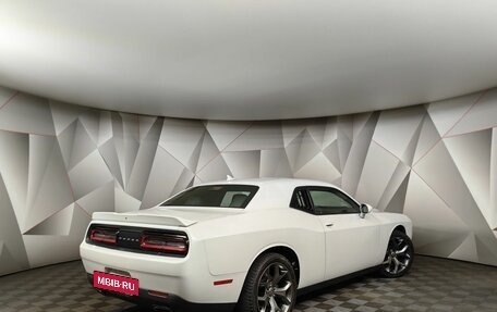 Dodge Challenger III рестайлинг 2, 2014 год, 3 100 000 рублей, 2 фотография