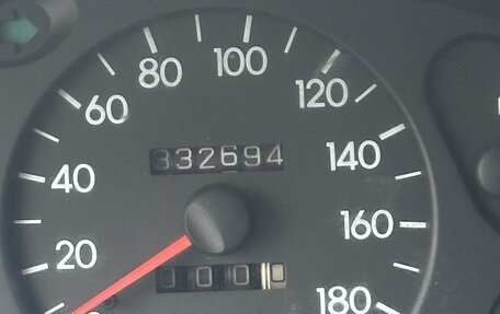 Hyundai H-1 II рестайлинг, 2000 год, 250 000 рублей, 6 фотография