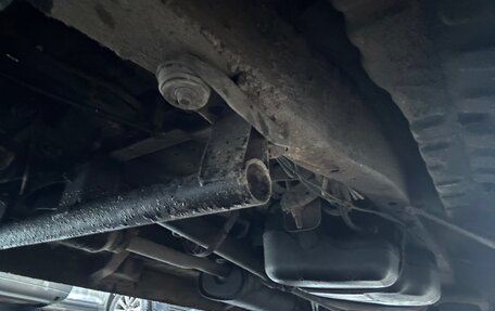 Hyundai H-1 II рестайлинг, 2000 год, 250 000 рублей, 12 фотография