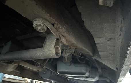 Hyundai H-1 II рестайлинг, 2000 год, 250 000 рублей, 21 фотография