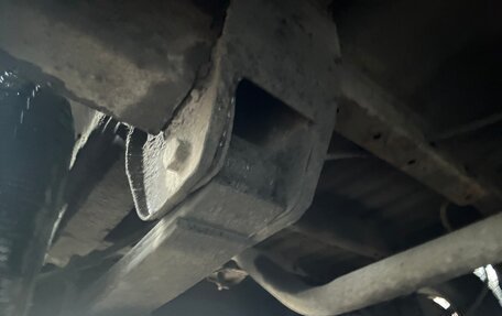 Hyundai H-1 II рестайлинг, 2000 год, 250 000 рублей, 27 фотография