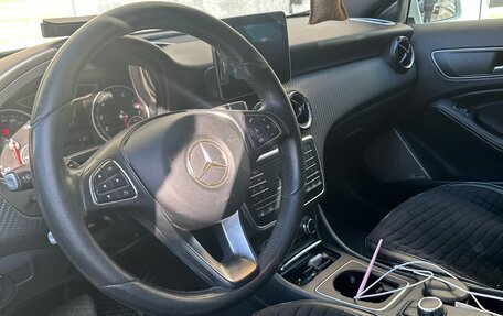 Mercedes-Benz GLA, 2017 год, 2 350 000 рублей, 10 фотография