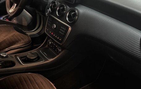 Mercedes-Benz GLA, 2017 год, 2 350 000 рублей, 12 фотография