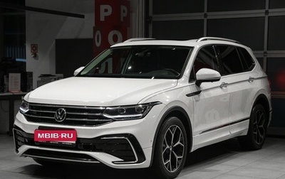 Volkswagen Tiguan II, 2023 год, 4 359 000 рублей, 1 фотография
