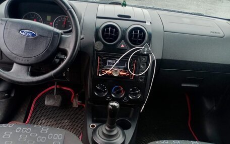 Ford Fusion I, 2005 год, 270 000 рублей, 4 фотография