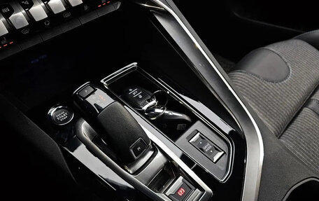 Peugeot 3008 II, 2022 год, 1 850 000 рублей, 10 фотография