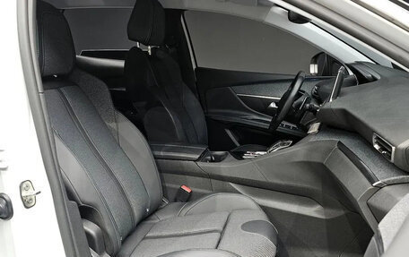 Peugeot 3008 II, 2022 год, 1 850 000 рублей, 11 фотография