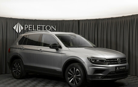 Volkswagen Tiguan II, 2019 год, 2 390 000 рублей, 2 фотография