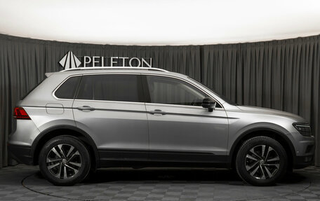 Volkswagen Tiguan II, 2019 год, 2 390 000 рублей, 8 фотография