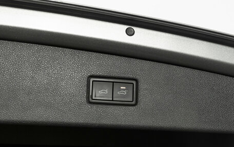 Volkswagen Tiguan II, 2019 год, 2 390 000 рублей, 26 фотография