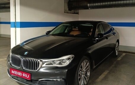 BMW 7 серия, 2016 год, 3 770 000 рублей, 2 фотография