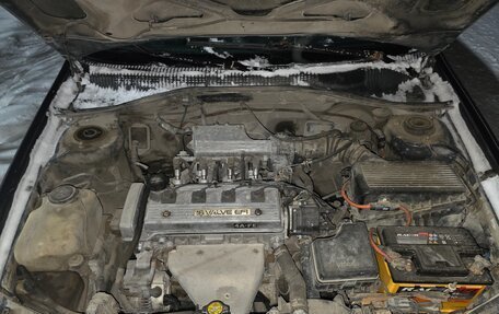 Toyota Carina, 1993 год, 190 000 рублей, 3 фотография