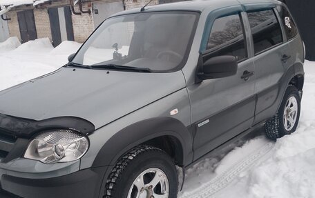 Chevrolet Niva I рестайлинг, 2014 год, 470 000 рублей, 6 фотография