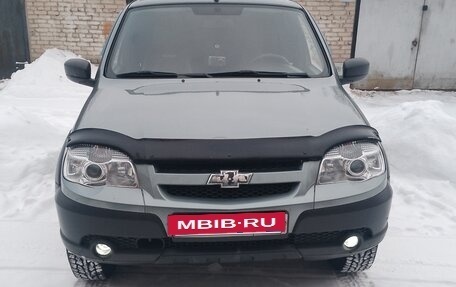Chevrolet Niva I рестайлинг, 2014 год, 470 000 рублей, 4 фотография