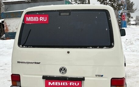 Volkswagen Transporter T4, 2001 год, 1 100 000 рублей, 3 фотография