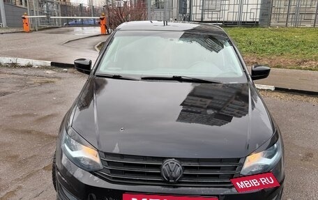 Volkswagen Polo VI (EU Market), 2017 год, 1 100 000 рублей, 2 фотография