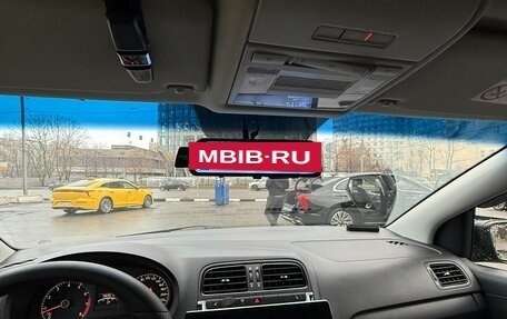 Volkswagen Polo VI (EU Market), 2017 год, 1 100 000 рублей, 13 фотография