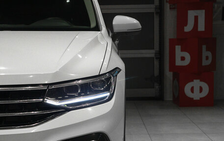 Volkswagen Tiguan II, 2023 год, 4 359 000 рублей, 23 фотография