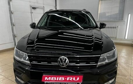 Volkswagen Tiguan II, 2017 год, 2 070 000 рублей, 4 фотография