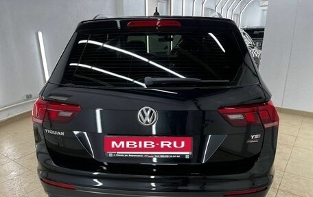 Volkswagen Tiguan II, 2017 год, 2 070 000 рублей, 7 фотография