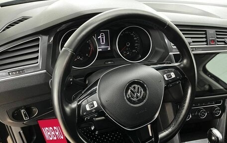 Volkswagen Tiguan II, 2017 год, 2 070 000 рублей, 16 фотография