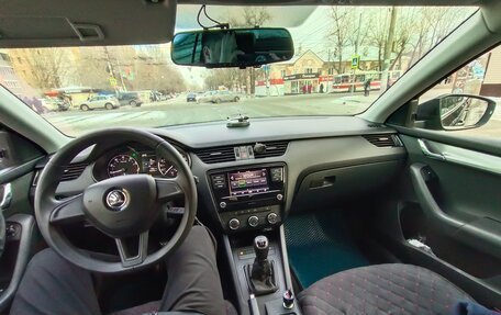 Skoda Octavia, 2018 год, 1 690 000 рублей, 8 фотография