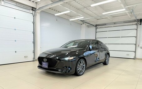 Mazda 3, 2020 год, 1 899 999 рублей, 2 фотография