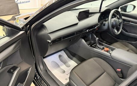 Mazda 3, 2020 год, 1 899 999 рублей, 12 фотография