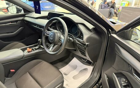 Mazda 3, 2020 год, 1 899 999 рублей, 10 фотография