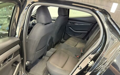 Mazda 3, 2020 год, 1 899 999 рублей, 18 фотография