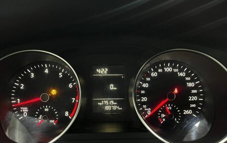 Volkswagen Jetta VI, 2015 год, 1 090 000 рублей, 12 фотография