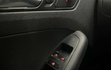 Volkswagen Jetta VI, 2015 год, 1 090 000 рублей, 15 фотография