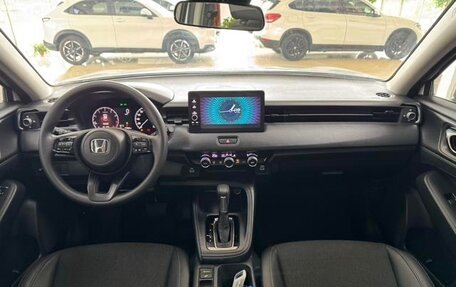 Honda Vezel, 2022 год, 1 650 000 рублей, 8 фотография