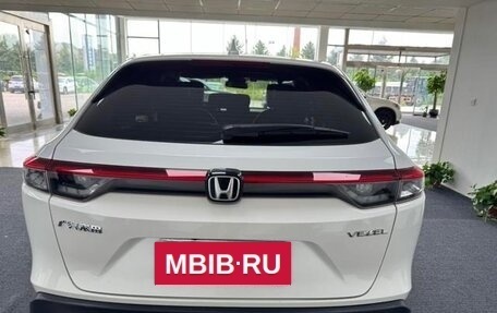 Honda Vezel, 2022 год, 1 650 000 рублей, 5 фотография