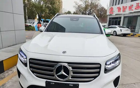 Mercedes-Benz GLB, 2024 год, 3 510 115 рублей, 2 фотография