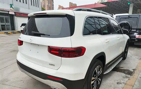 Mercedes-Benz GLB, 2024 год, 3 510 115 рублей, 4 фотография