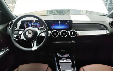 Mercedes-Benz GLB, 2024 год, 3 510 115 рублей, 9 фотография