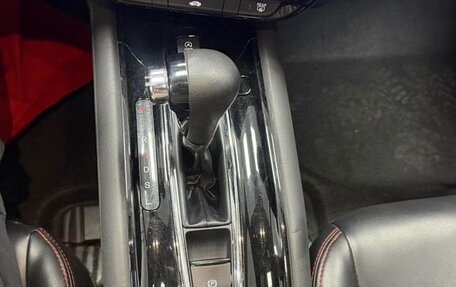 Honda Vezel, 2022 год, 1 270 000 рублей, 14 фотография