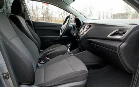 Hyundai Solaris II рестайлинг, 2019 год, 1 200 000 рублей, 11 фотография