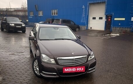 Mercedes-Benz C-Класс, 2012 год, 1 500 000 рублей, 2 фотография