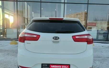 KIA Rio III рестайлинг, 2013 год, 740 000 рублей, 6 фотография