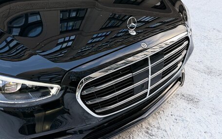 Mercedes-Benz S-Класс, 2023 год, 18 990 000 рублей, 6 фотография