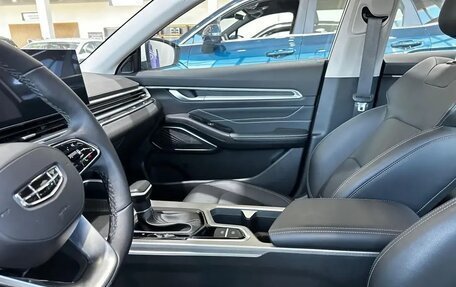 Geely Emgrand, 2024 год, 2 500 000 рублей, 17 фотография