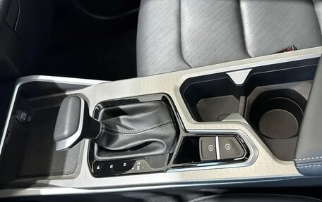 Geely Emgrand, 2024 год, 2 500 000 рублей, 19 фотография
