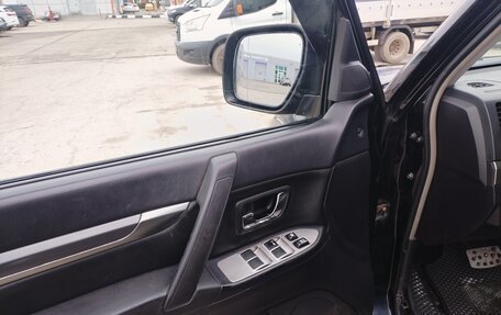 Mitsubishi Pajero IV, 2007 год, 1 300 000 рублей, 9 фотография