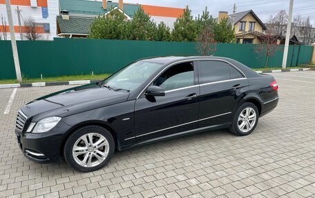 Mercedes-Benz E-Класс, 2012 год, 1 980 000 рублей, 7 фотография
